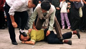 Friends of Falun Gong Poetry Contest Winners Announced 2 ‘Weaknesses’ by Charlie Bauer
