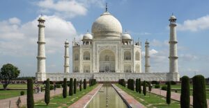 ‘The Taj Mahal’ and Other Poetry by Peter Hartley