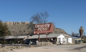 Poems on Texas's Hot Summer of 2023 by Susan Jarvis Bryant 2 poem/bryant/humor