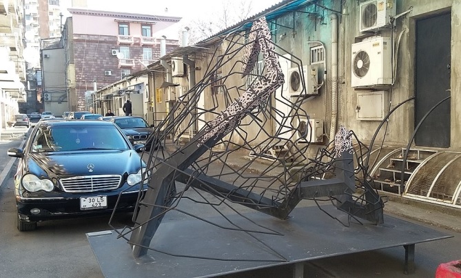 ‘Avoidance’ and Other Poetry by Russel Winick