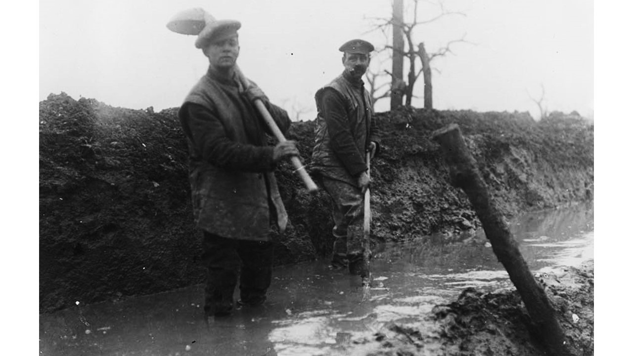 ‘Mud’: A Poem by Alan Brayne