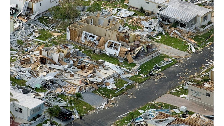 ‘A Colossal Event of Avoidance’: A Poem by Warren Bonham
