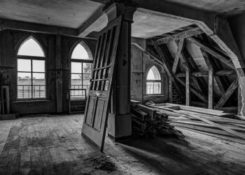 ‘Prayer (5:00 a.m.)’ and Other Poetry by Jeffrey Essmann