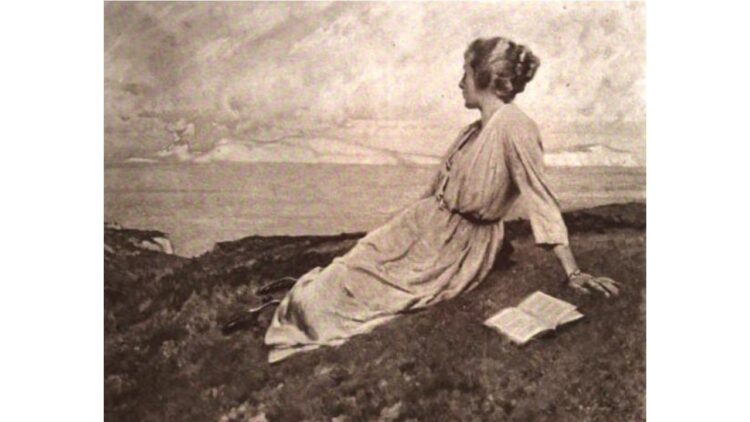 'Waiting for the Perfect Man': A Poem by Janice Canerdy 1 "The Old Maid" by Alfred Priest