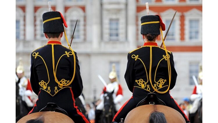 'The Royal Arse Hortillery': A Poem on the Spoonerism, by Jeff Eardley 1 photo of the Royal Horse Artillery (Sergeant Dan Harmer, RLC)