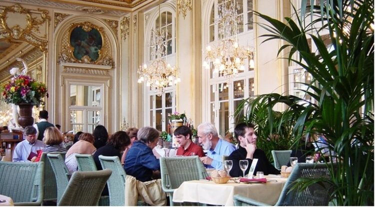 'Advantages of Restaurants' and Other Poems by Russel Winick 1 photo of the restaurant in The Musée d'Orsay (public domain)