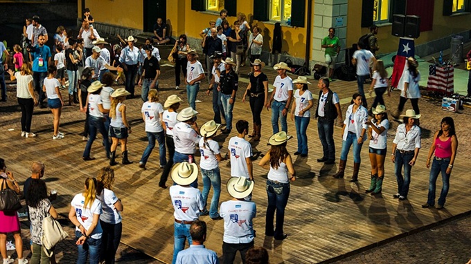 'Let the Music Play': A Poem by Kathryn Jacobs 1 photo of a line dancing troupe (Daniel Case)